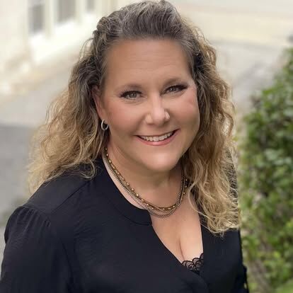 Root to table's Gala Action Team member Carissa Zanella